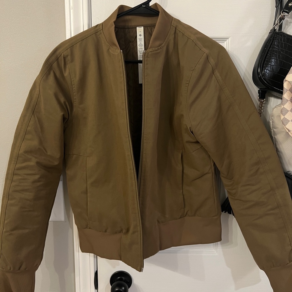 LULULEMON Bomber
